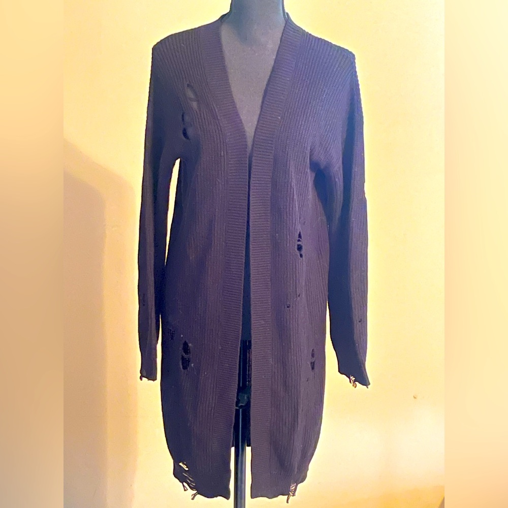 One Grey Day Wyatt Distressed Ribbed Cardigan Sz. M in black Great condition.